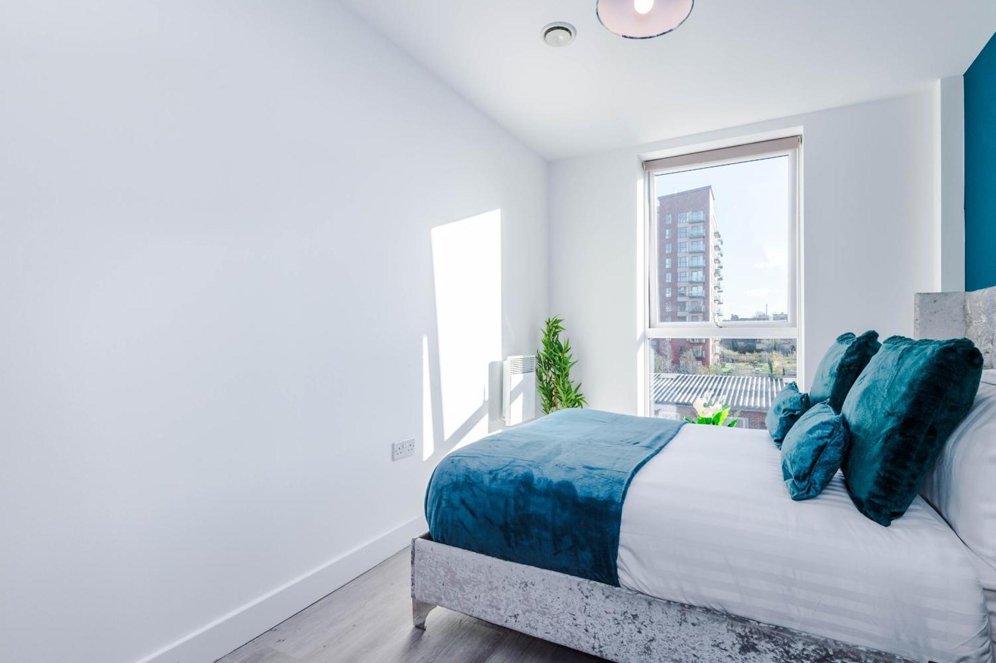 Lux Livin' Apartments - Luxury 5 Bed Apartment Manchester City Centre エクステリア 写真